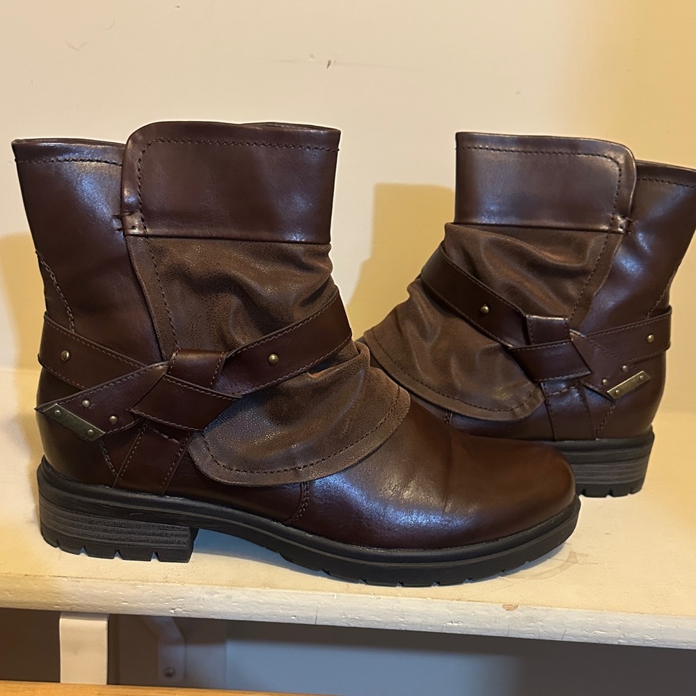 Women’s Brown Faux Leather Boots